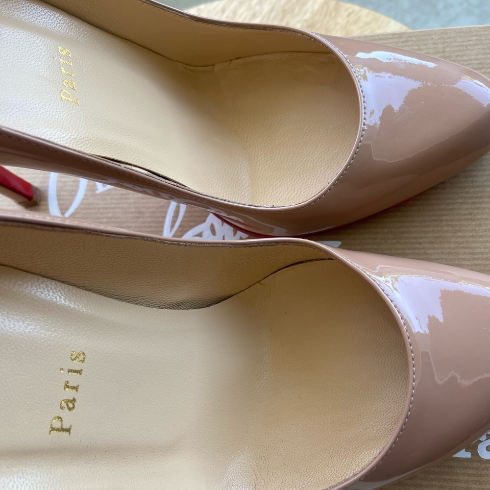 Nude/Tan Christian Louboutin Simple Heels 39 - 8.5 - Picture 7 of 13